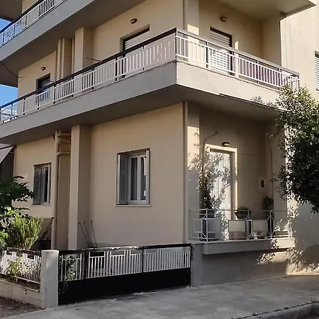 Lavender House In Kiparissia Apartment *