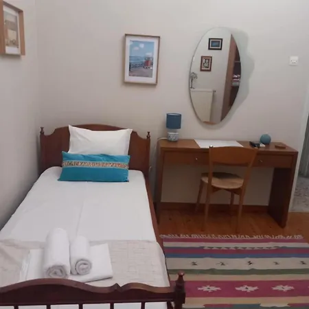 Lavender House In Kiparissia