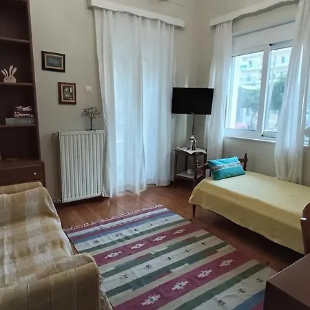 Lavender House In Kiparissia
