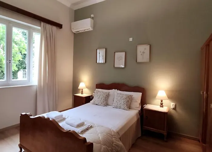 Lavender House In Kiparissia Lejlighed